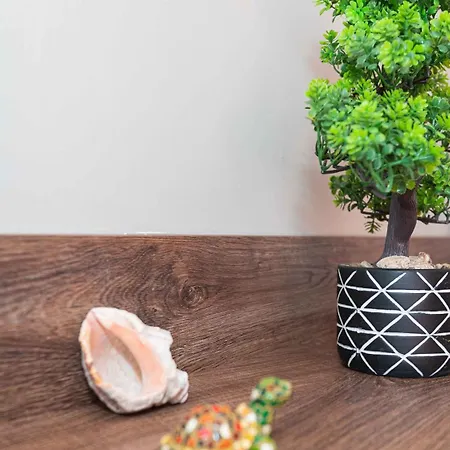 Апартамент Flat Lora